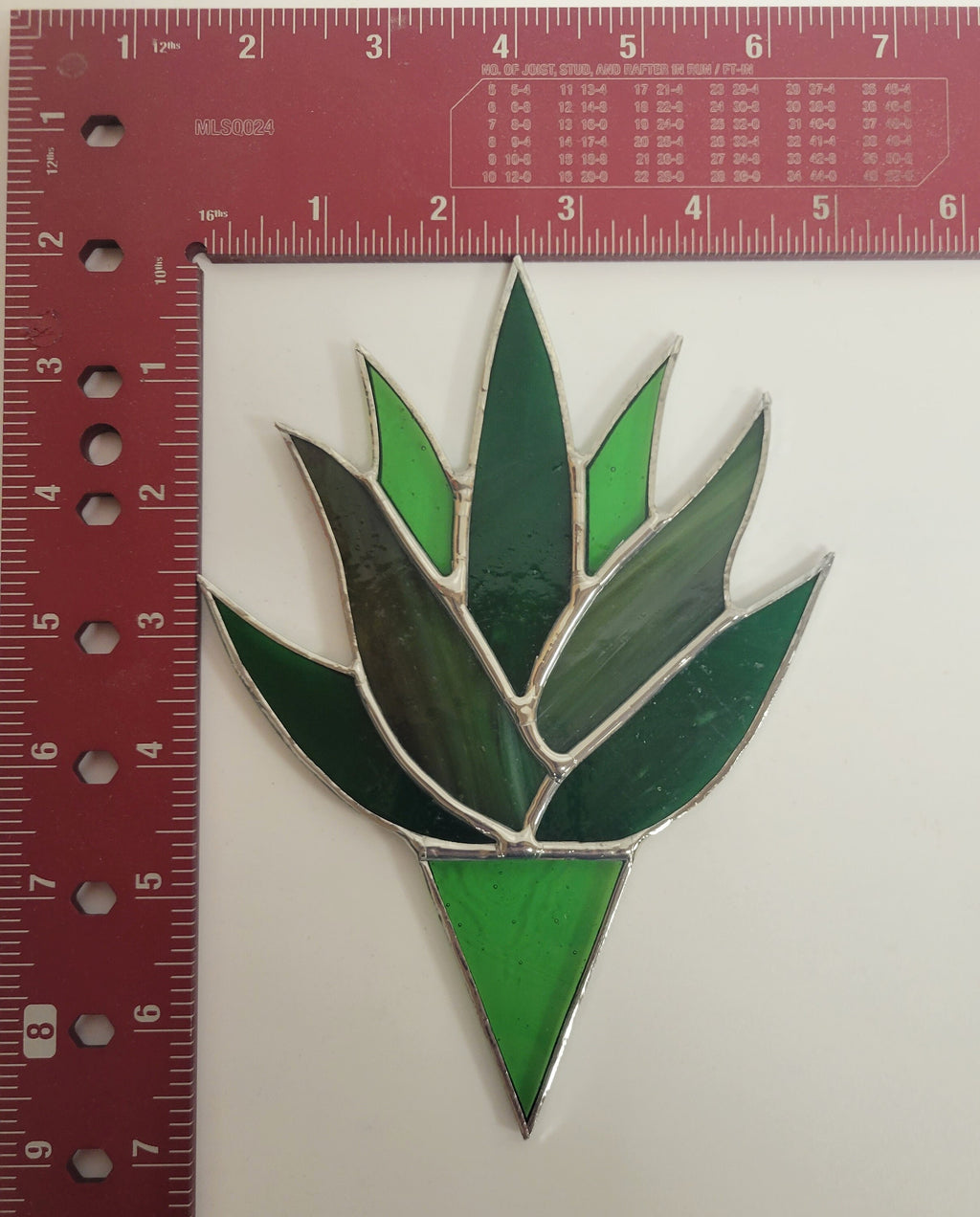 Elegant Stained Glass Agave Plant Stake - Artistic Garden Accent and Plant Guardian