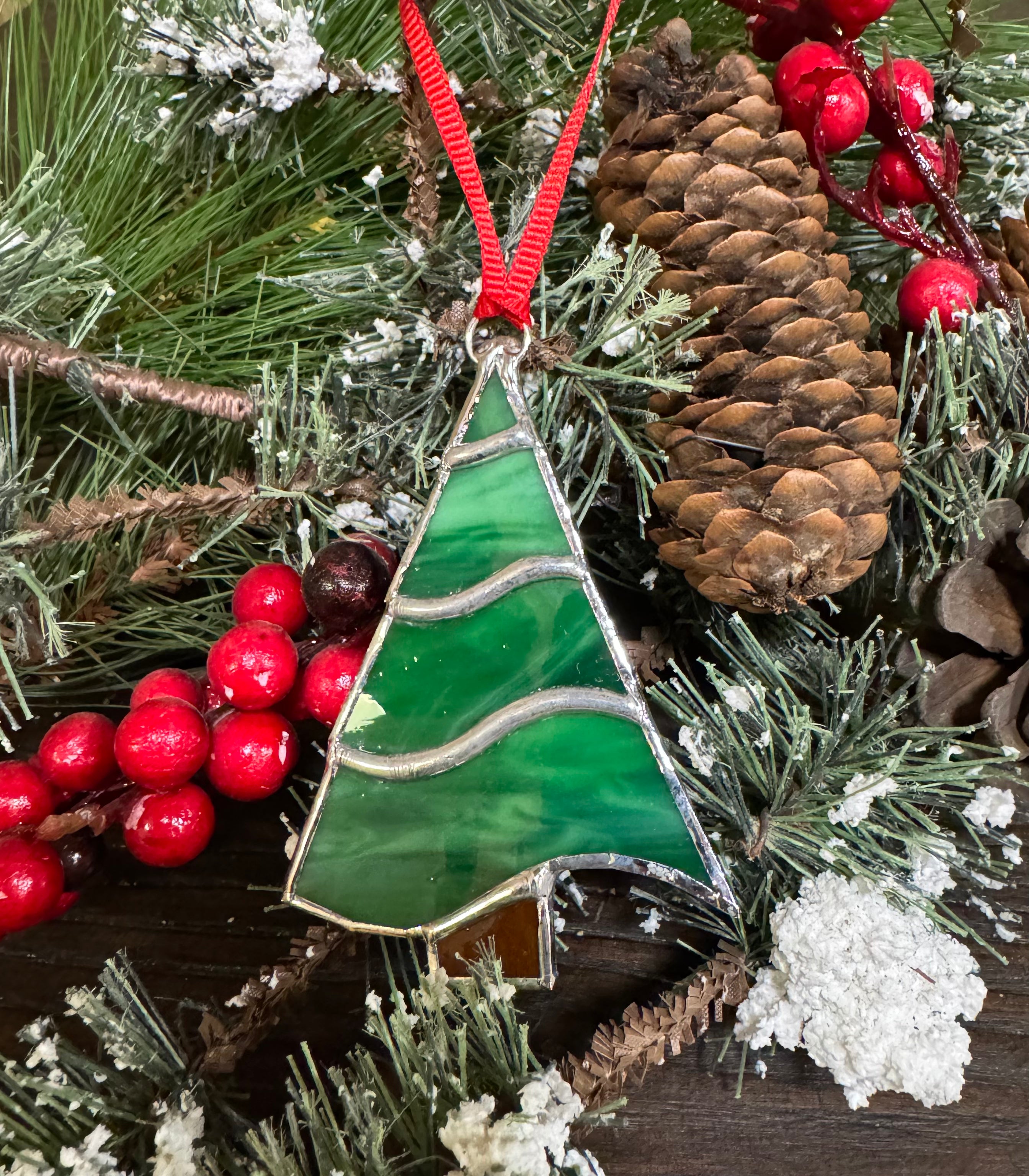 Elegant Handmade Stained Glass Christmas Tree Ornaments - Artisan Crafted for Festive Splendor