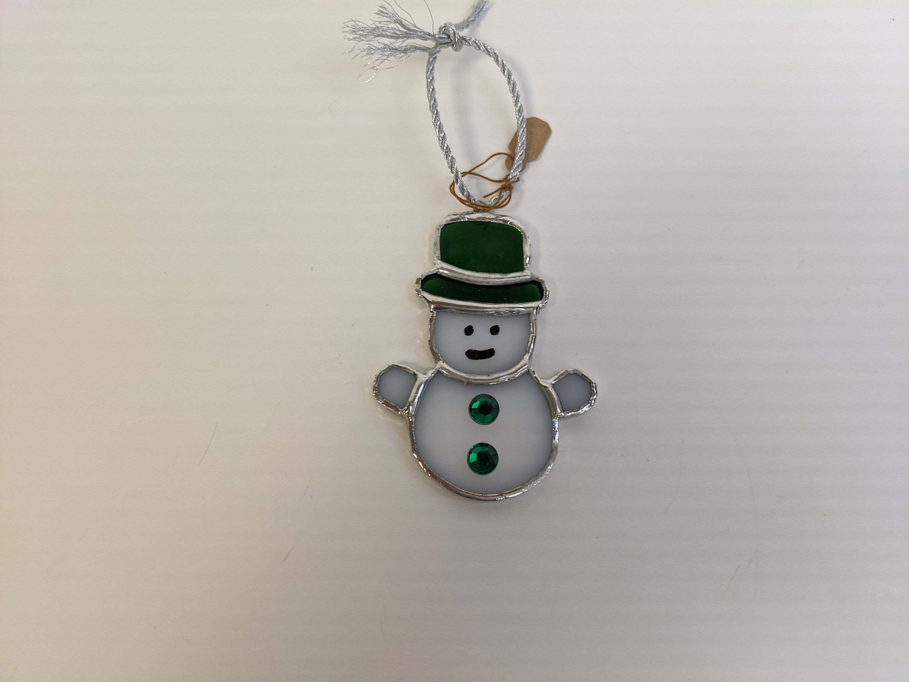 Charming Handmade Stained Glass Snowman Christmas Ornaments - Whimsical Elegance for Your Holiday Tree